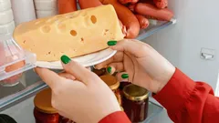 チーズは数ヶ月も保存できます：冷蔵庫での正しい保存方法はこちら